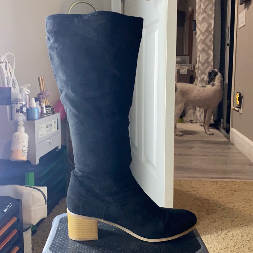 Tall boot